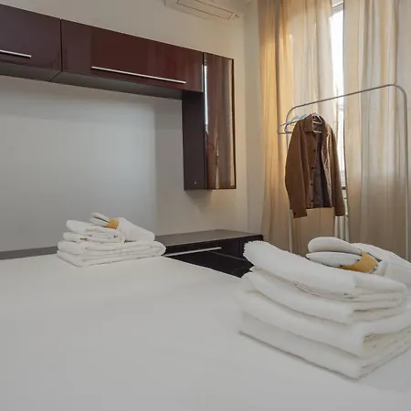 San Siro - Modern & Stylish 3 Bedroom With 2 Balconies Lotto Mm1-mm5 By Rentopolis ミラノ