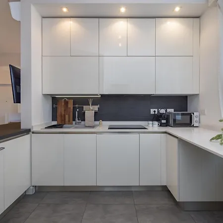 Apartamento San Siro - Modern & Stylish 3 Bedroom With 2 Balconies Lotto Mm1-mm5 By Rentopolis
