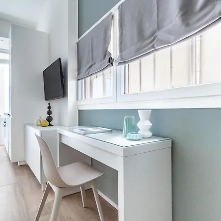 Ampi Monolocali In Via Pirandello - Washington