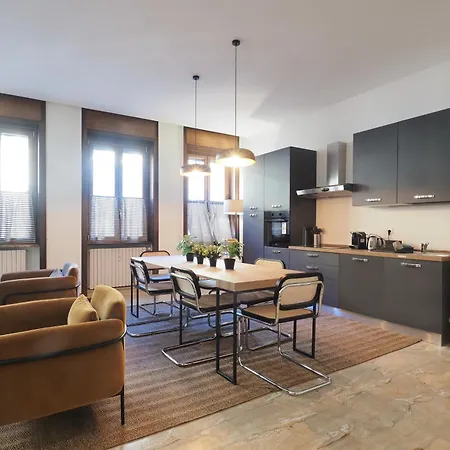 Homnest I Duomo Penthouse Apartment Milan