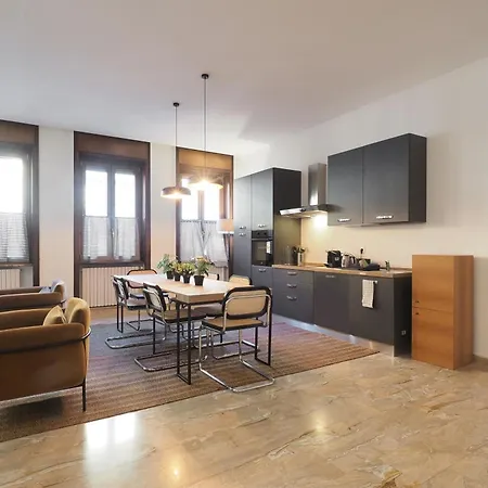 Homnest I Duomo Penthouse Milan