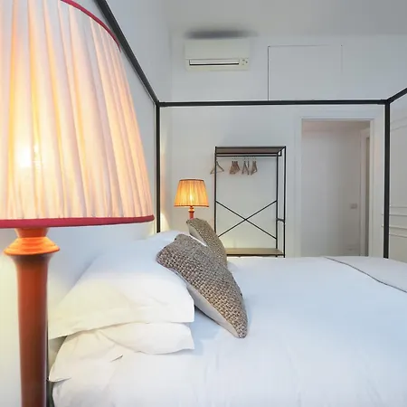 Homnest I Duomo Penthouse Apartment