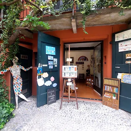 Navigli Darsena Celebrity House *