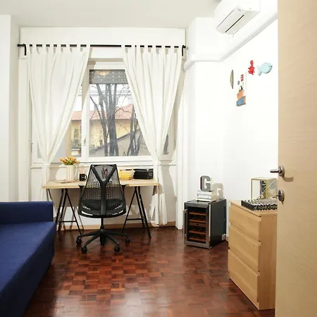Taormina 36 - Ampio Trilocale Zona Isola E Niguarda Con Balcone! Appartement
