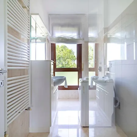 Bright House - Carozzi