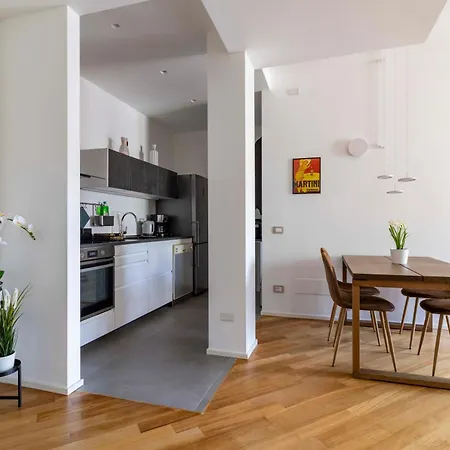 Bright House - Carozzi Milan