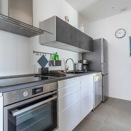 Apartment Bright House - Carozzi