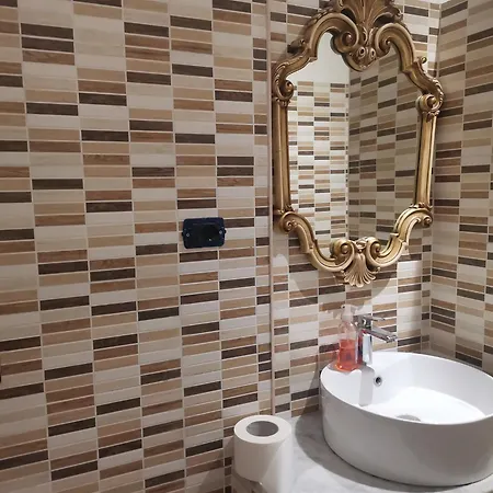 Milancenisio Oda ve Kahvaltı