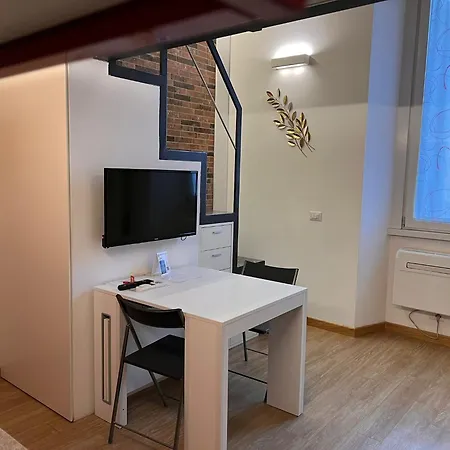 Kibilu - Luxury Near Bocconi - Centre * Милан