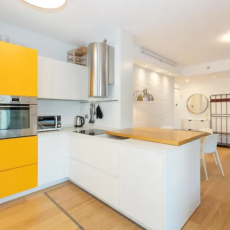 Apartamento Elegante Trilocale Sui Navigli - Mirable Pm