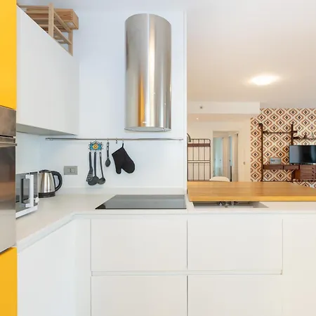 Apartamento Elegante Trilocale Sui Navigli - Mirable Pm *
