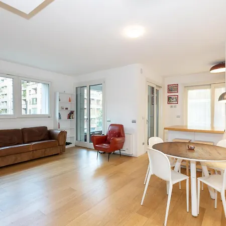 Elegante Trilocale Sui Navigli - Mirable Pm * Milano