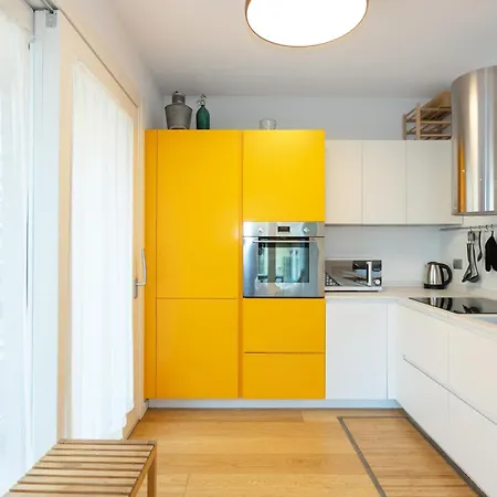 Apartamento Elegante Trilocale Sui Navigli - Mirable Pm