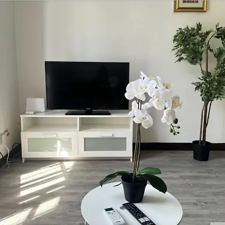 Bwr - Two-room Near Navigli Area, Foppa