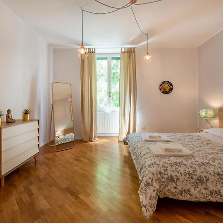 Apartment Luxury Design In Brera District - B