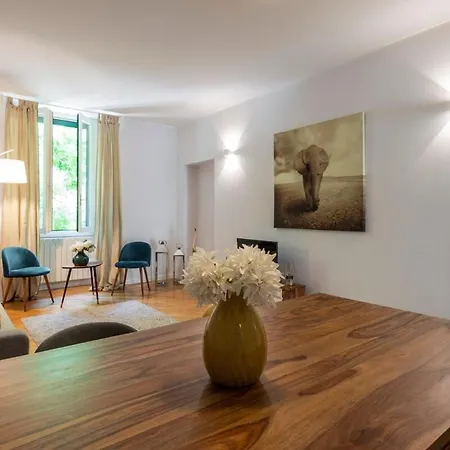Apartment Luxury Design In Brera District - B
