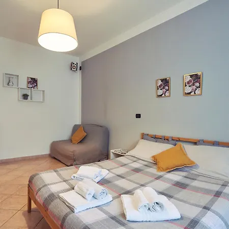 Navigli In The Center Five Star Apartament Mediolan