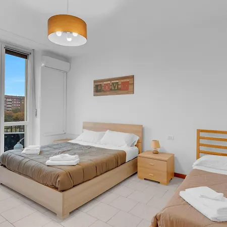 Fute182 -bicocca- Easy House 아파트