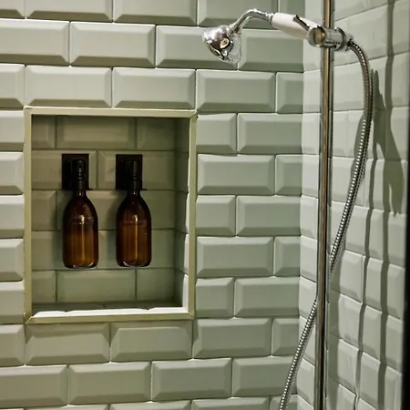 Charming - Wifi - De Angeli *