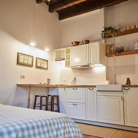 Charming - Wifi - De Angeli Apartment