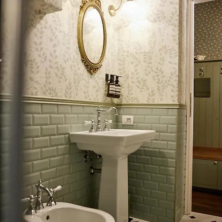 Apartment Charming - Wifi - De Angeli Milan