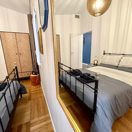 Casa Sui Navigli Con Patio * Milan