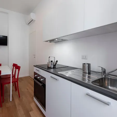 Aristotele Building - B Apartman Milánó