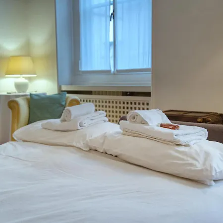 At - Turati/porta Nuova شقة *