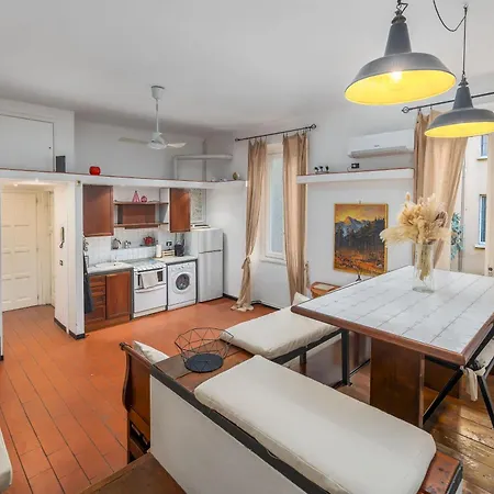 Smart Citylife E Corso Vercelli, Apartman