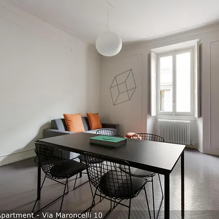 Brera In Porta Volta Apartment *