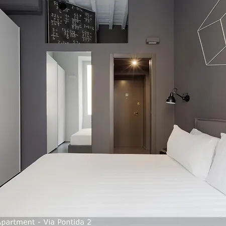 Apartment Brera In Porta Volta Milan