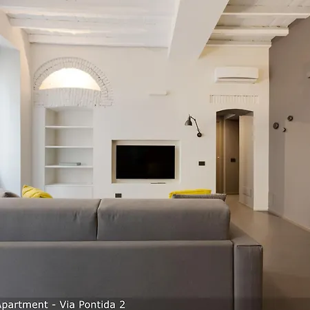 Brera In Porta Volta Apartment