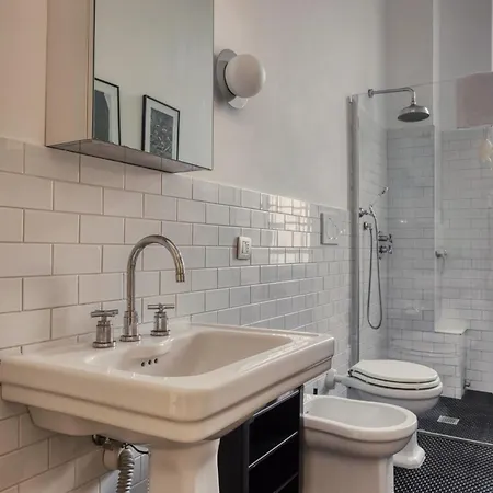 Domusmi Benedetto Marcello 89 * Milaan