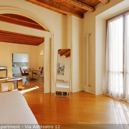 Apartment Brera In Arena