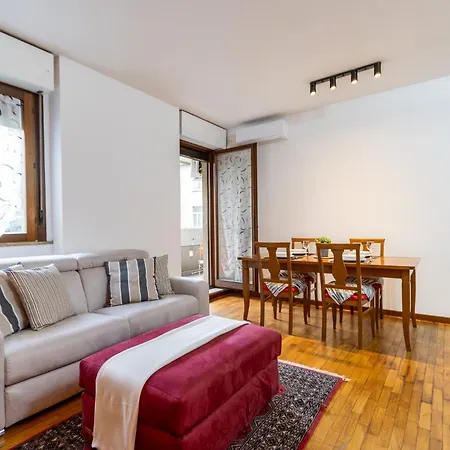 '70 Vibes - Atmosfera Vintage Vicino San Siro Stadio E Ippodromo Milano