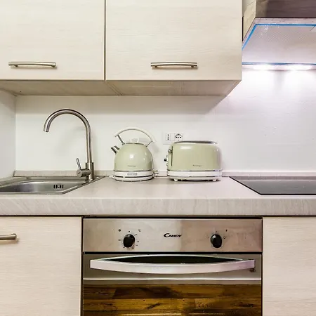 Gift House Apartment *