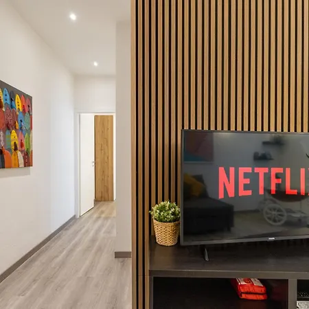 Live The Life - Vicino Fieramilano E Life Milán