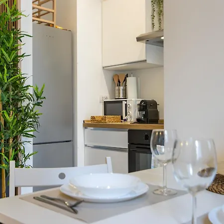 Live The Life - Vicino Fieramilano E Life * Milán