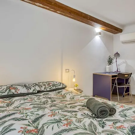 Duomo 10 Min - Lovely In The Center Appartement *