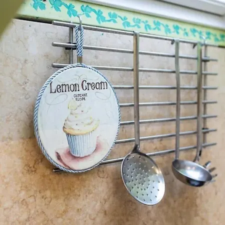 10' From Station-300 M From The Metro * Milão