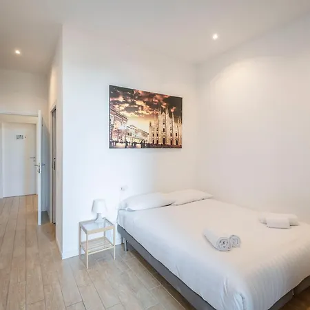 Magnifico Con Doppio Terrazzo Lejlighed