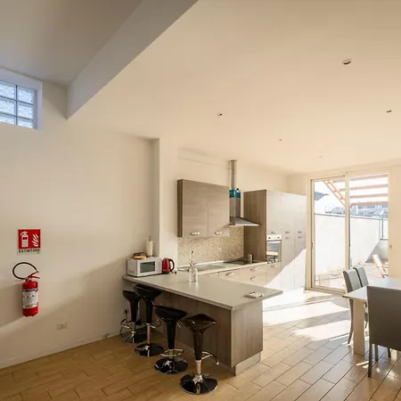 Magnifico Con Doppio Terrazzo Appartement
