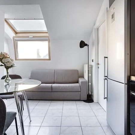 Hostmate - Milano - Oldrado - Nolo Апартаменты *