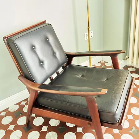 Chichouse Maderno * ميلان