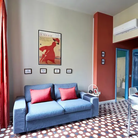 Chichouse Maderno شقة ميلان