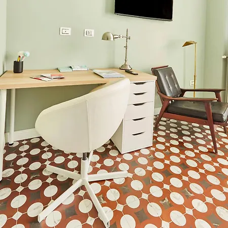 Chichouse Maderno شقة