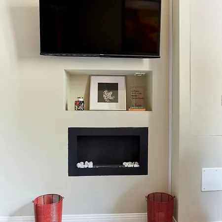 Chichouse Maderno * Μιλάνο