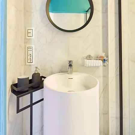 Chichouse Maderno شقة *