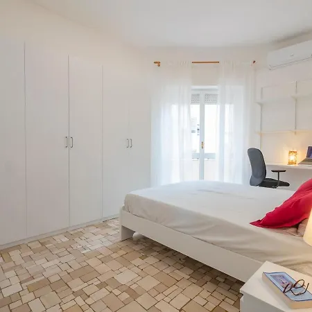 La Dolce Darsena - Your Escape Near Navigli And Duomo Apartment *