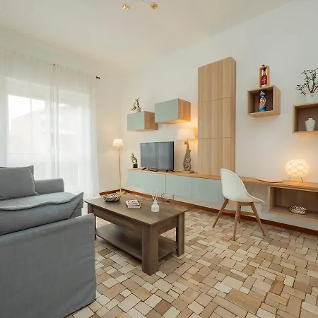 Apartment La Dolce Darsena - Your Escape Near Navigli And Duomo *